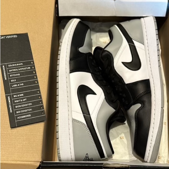 Air Jordan 1 Low - LT Smoke Grey/Black-White - Picture 6 of 8